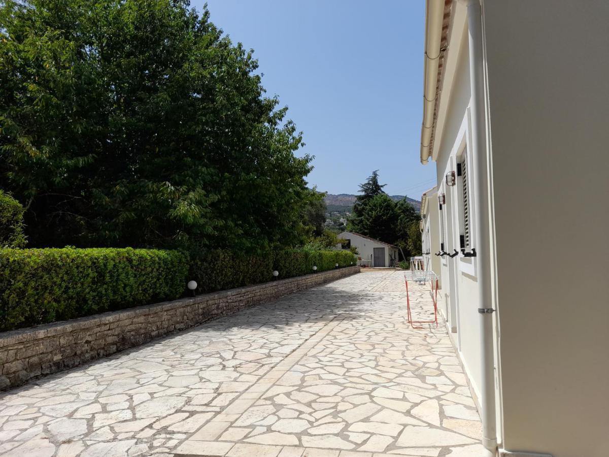 Lemontree Apartments Кассиопи Экстерьер фото