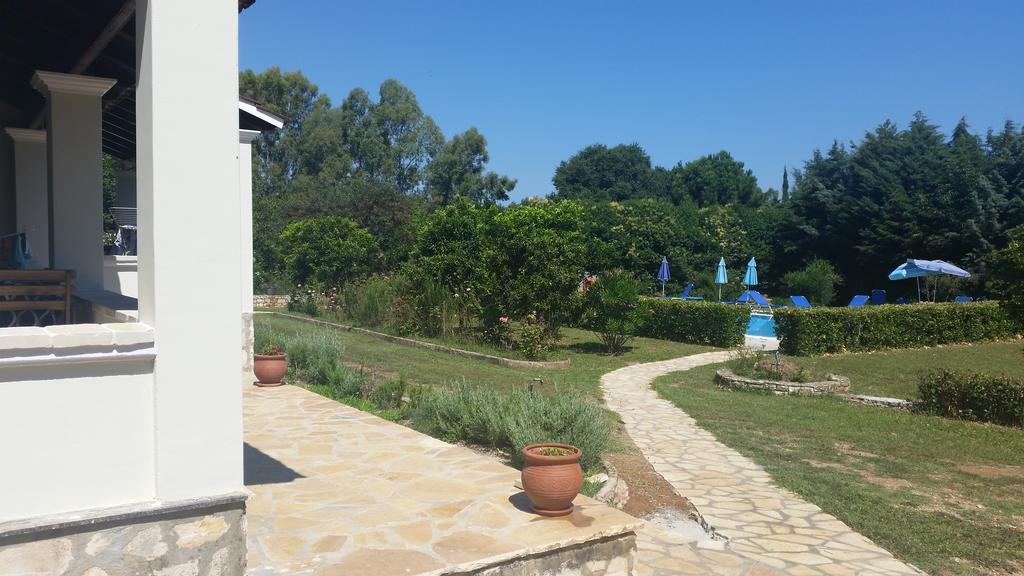 Lemontree Apartments Кассиопи Экстерьер фото